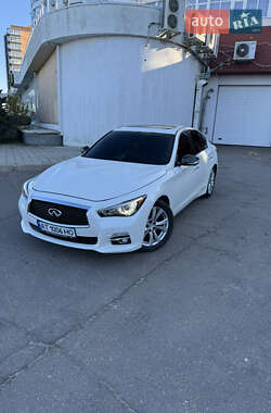 Infiniti Q50 2016