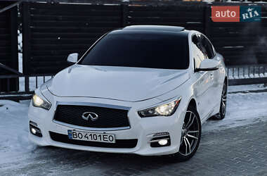 Седан Infiniti Q50 2015 в Тернополе