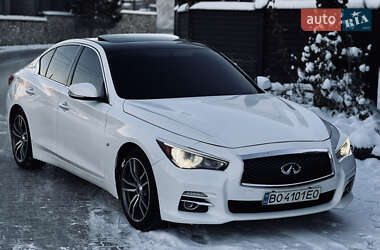 Седан Infiniti Q50 2015 в Тернополе