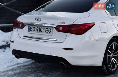 Седан Infiniti Q50 2015 в Тернополе