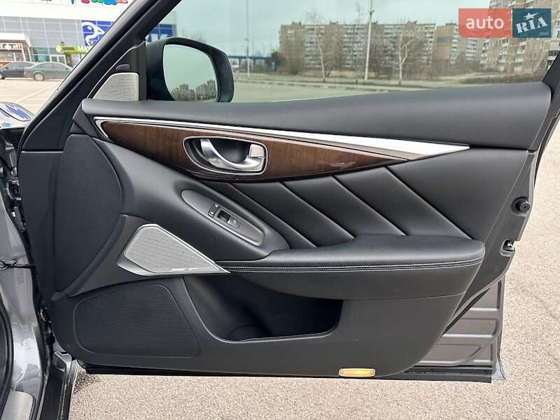 Седан Infiniti Q50 2018 в Запоріжжі