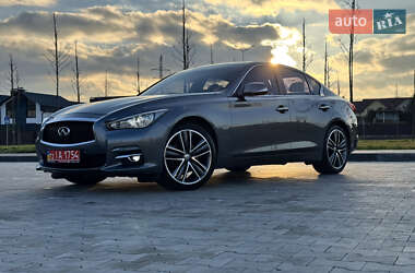 Infiniti Q50 2014