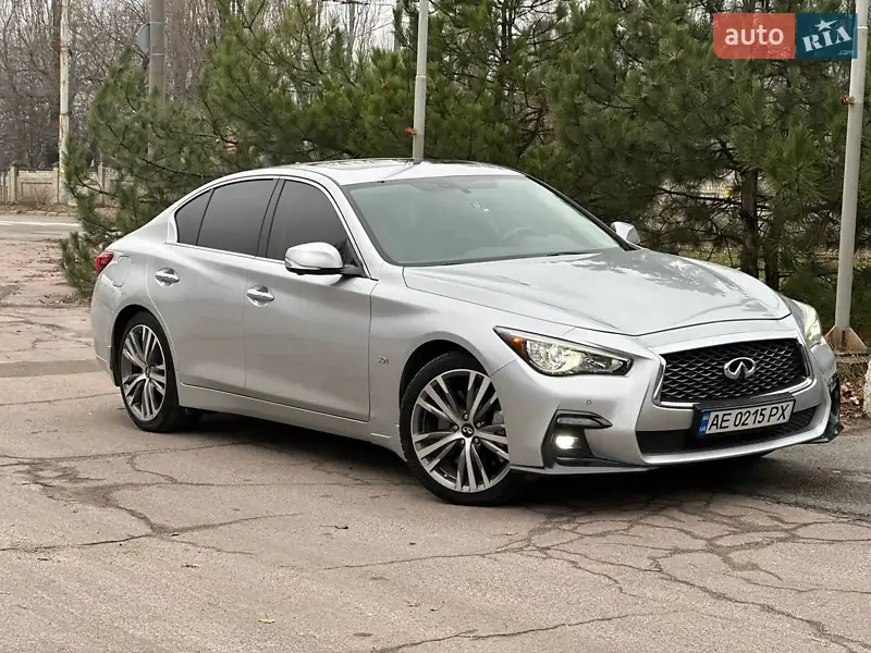 Infiniti Q50
