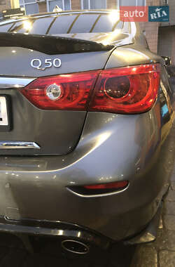 Седан Infiniti Q50 2013 в Полтаві