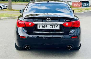 Седан Infiniti Q50 2016 в 