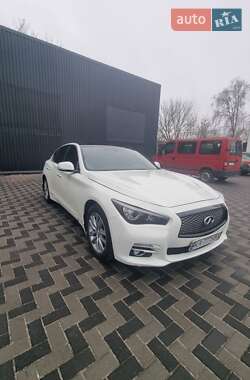 Седан Infiniti Q50 2013 в Киеве