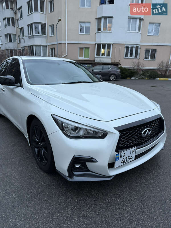 Седан Infiniti Q50 2017 в Києві