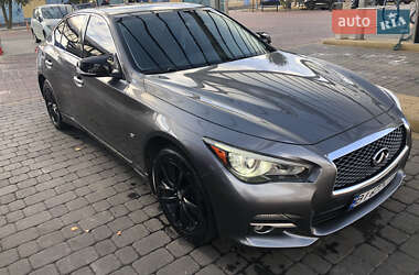 Седан Infiniti Q50 2013 в Полтаве