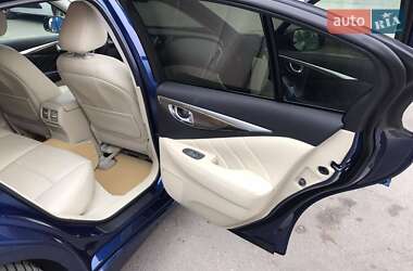 Седан Infiniti Q50 2020 в 