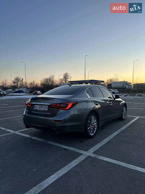 Седан Infiniti Q50 2017 в Києві
