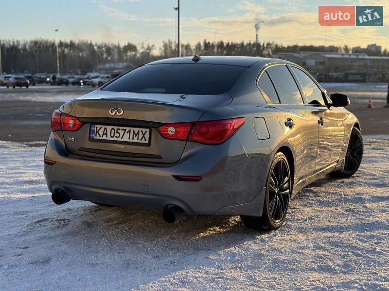Седан Infiniti Q50 2016 в Киеве