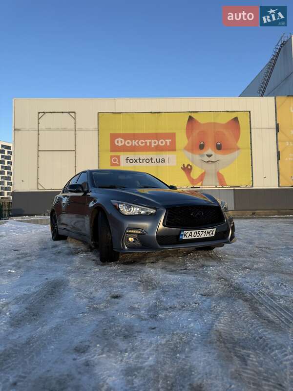 Седан Infiniti Q50 2016 в Киеве