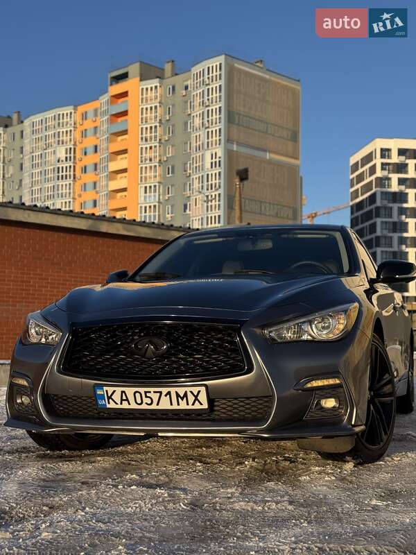 Седан Infiniti Q50 2016 в Киеве