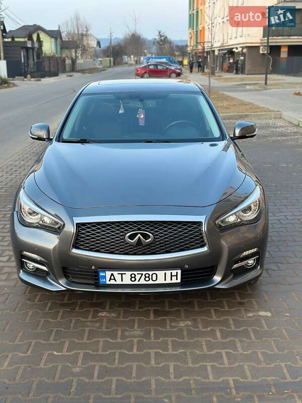 Седан Infiniti Q50 2016 в Ивано-Франковске