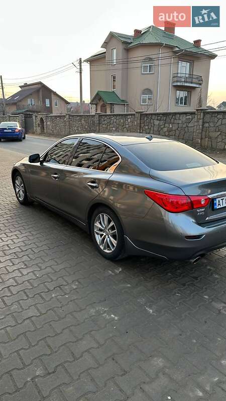 Седан Infiniti Q50 2016 в Ивано-Франковске