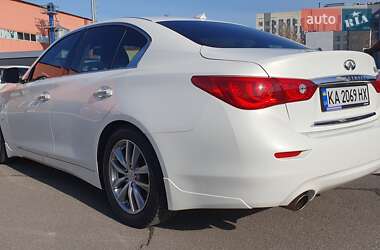 Седан Infiniti Q50 2013 в Киеве