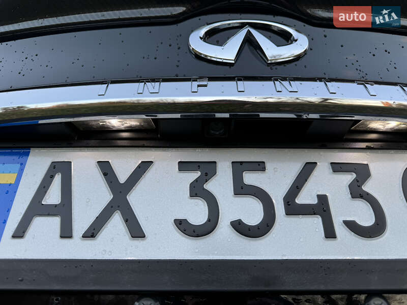 Седан Infiniti Q50 2018 в Днепре