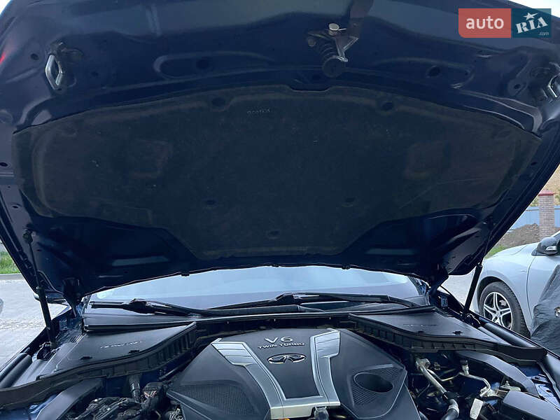 Седан Infiniti Q50 2016 в Луцьку