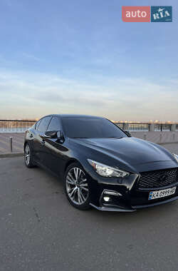 Седан Infiniti Q50 2019 в 