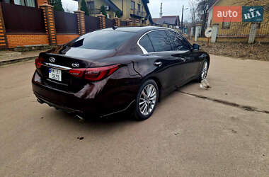 Седан Infiniti Q50 2017 в 