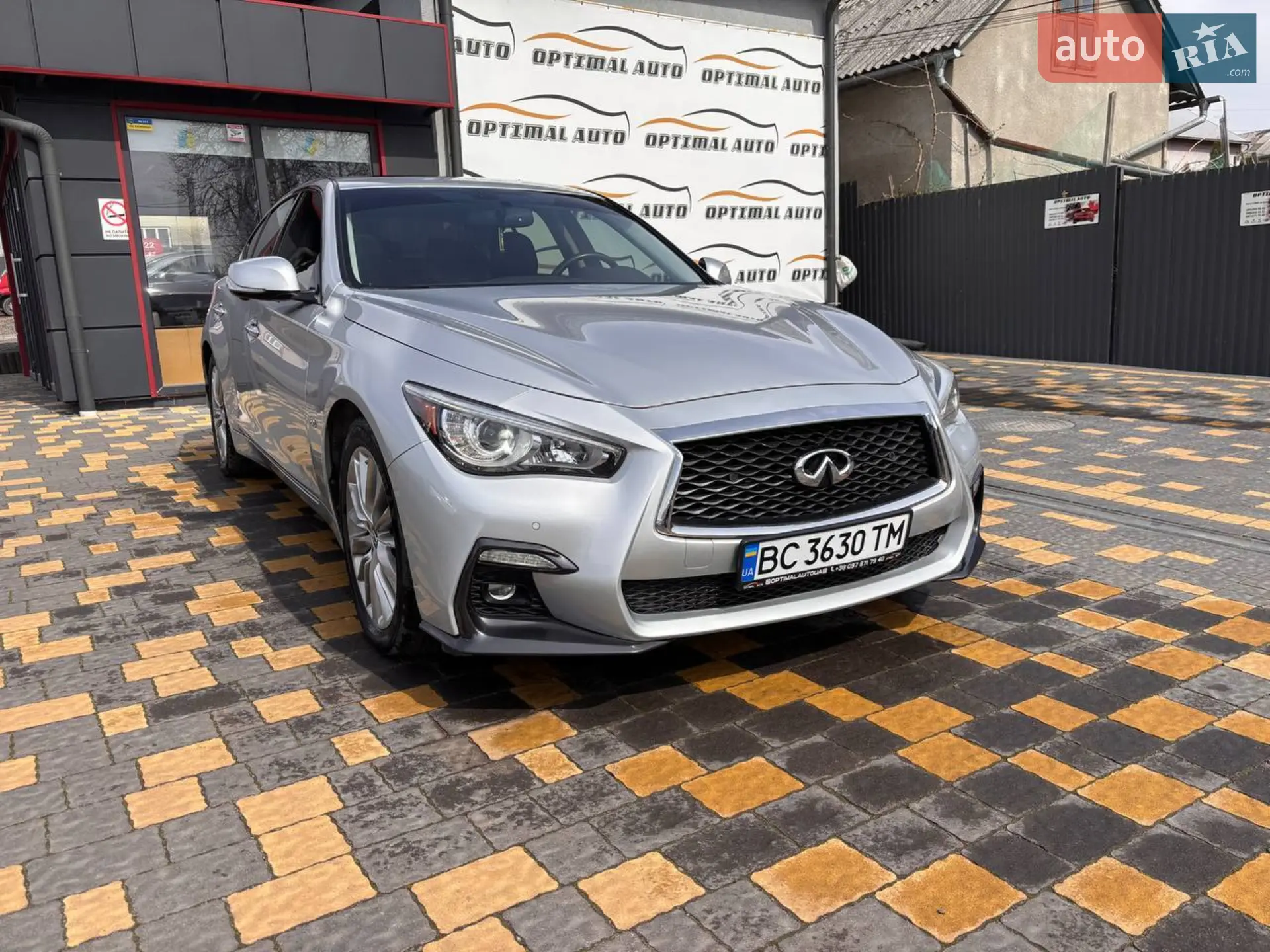 2019 Infiniti Q50 - мініатюра 2