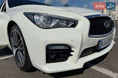 Седан Infiniti Q50 2017 в 