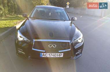 Седан Infiniti Q50 2016 в 