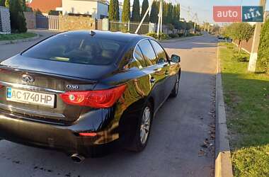 Седан Infiniti Q50 2016 в 