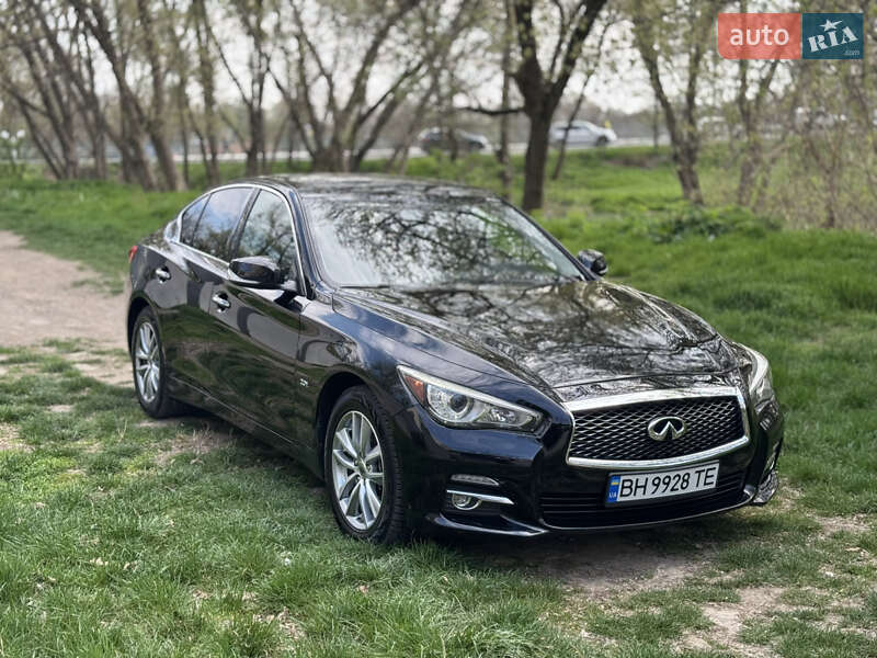 Infiniti Q50 2017