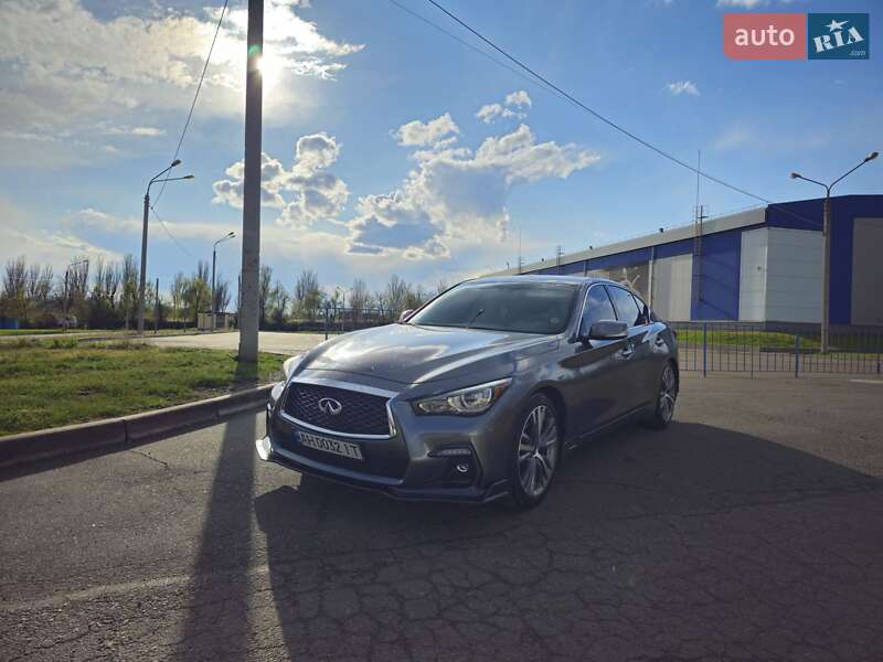 Седан Infiniti Q50 2017 в Кривому Розі