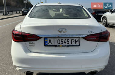 Седан Infiniti Q50 2019 в 