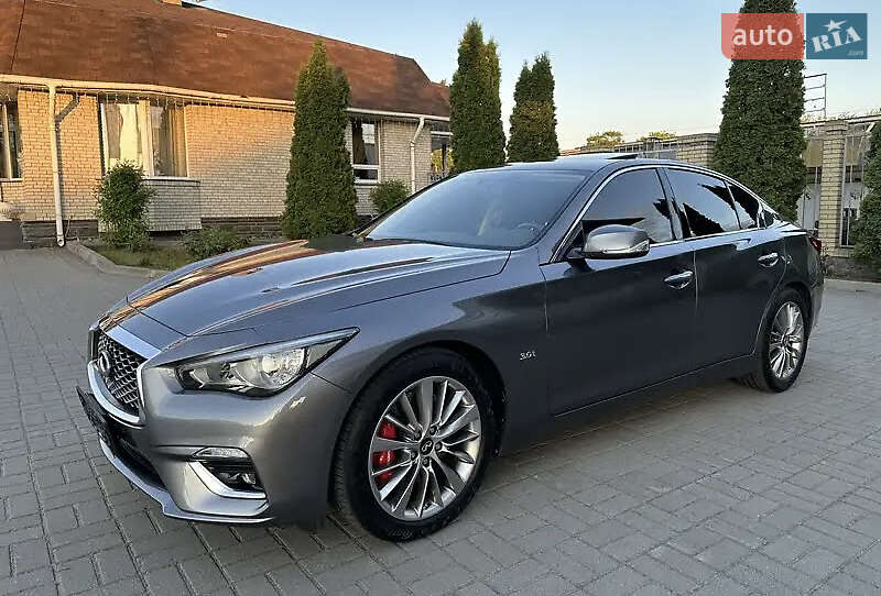 Седан Infiniti Q50 2018 в Дніпрі