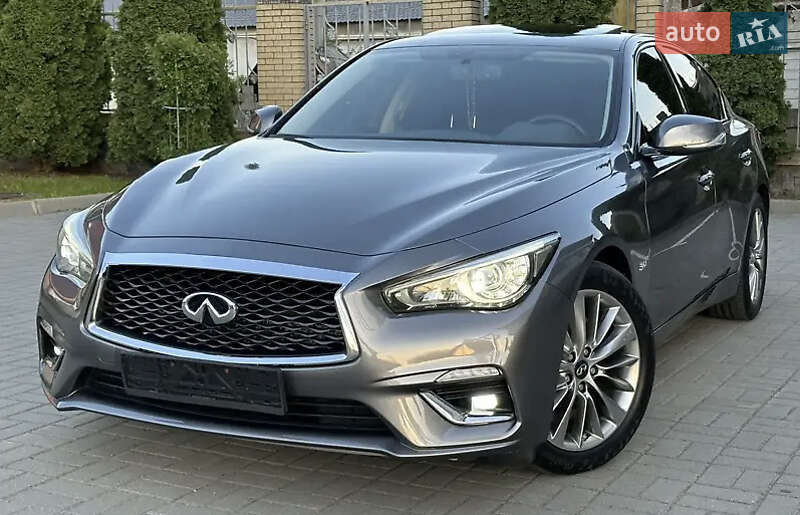 Седан Infiniti Q50 2018 в Дніпрі
