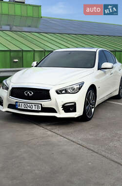 Седан Infiniti Q50 2016 в Киеве