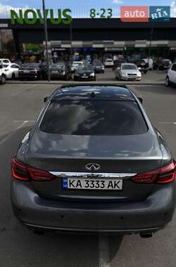 Седан Infiniti Q50 2018 в 