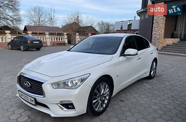Седан Infiniti Q50 2018 в Виннице