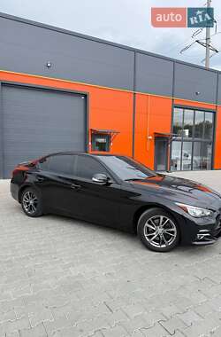 Седан Infiniti Q50 2017 в 