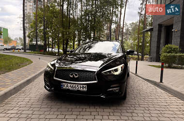 Седан Infiniti Q50 2016 в 