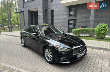Седан Infiniti Q50 2016 в 