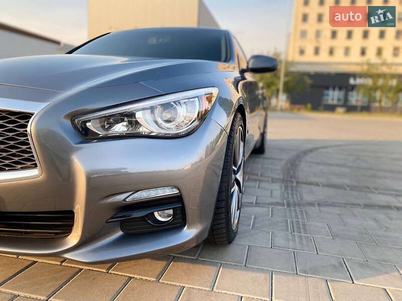 Седан Infiniti Q50 2015 в Черкасах