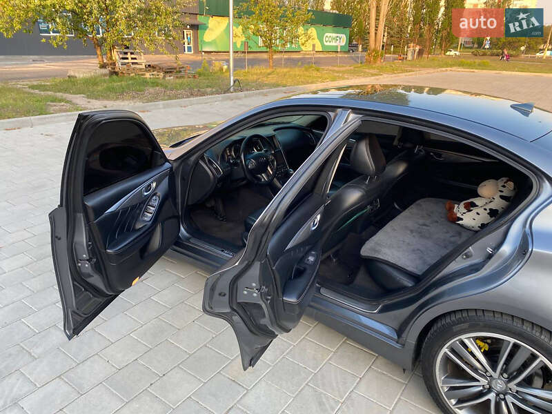 Седан Infiniti Q50 2015 в Черкасах