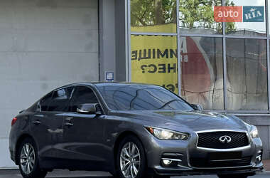 Седан Infiniti Q50 2017 в 