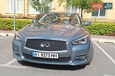 Седан Infiniti Q50 2015 в Софіївській Борщагівці