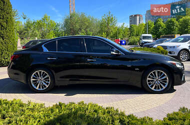 Седан Infiniti Q50 2017 в 
