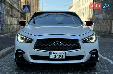 Седан Infiniti Q50 2018 в 