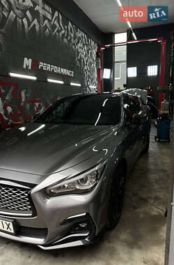 Седан Infiniti Q50 2016 в 