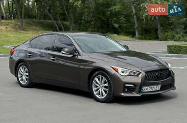 Седан Infiniti Q50 2016 в 