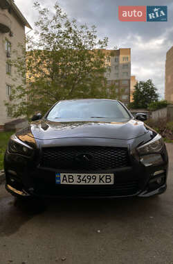 Седан Infiniti Q50 2016 в 