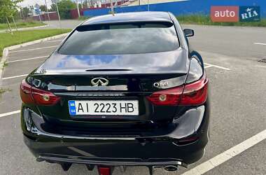 Седан Infiniti Q50 2016 в 