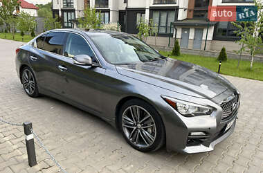 Седан Infiniti Q50 2013 в Черновцах